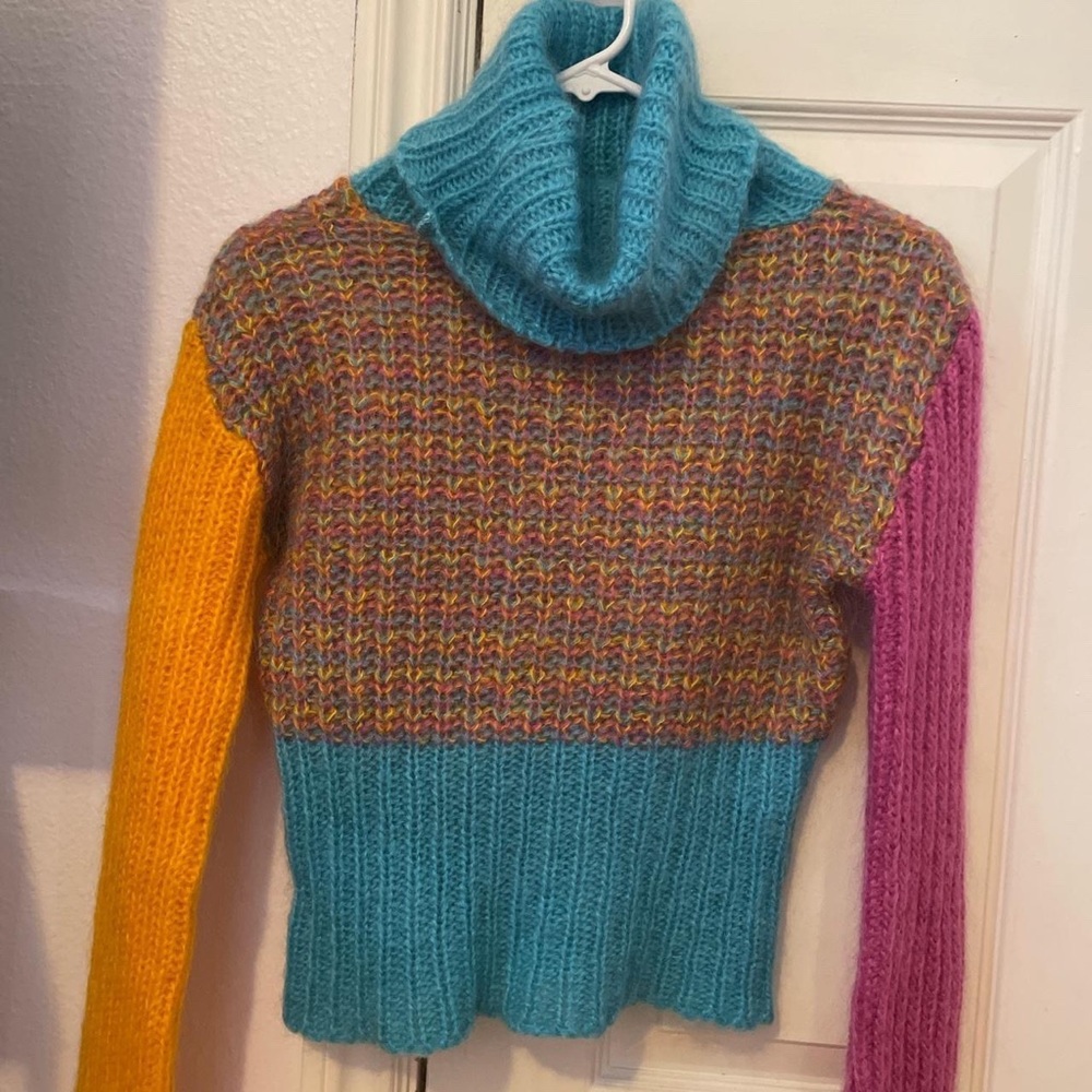 vintage 80’s turtleneck